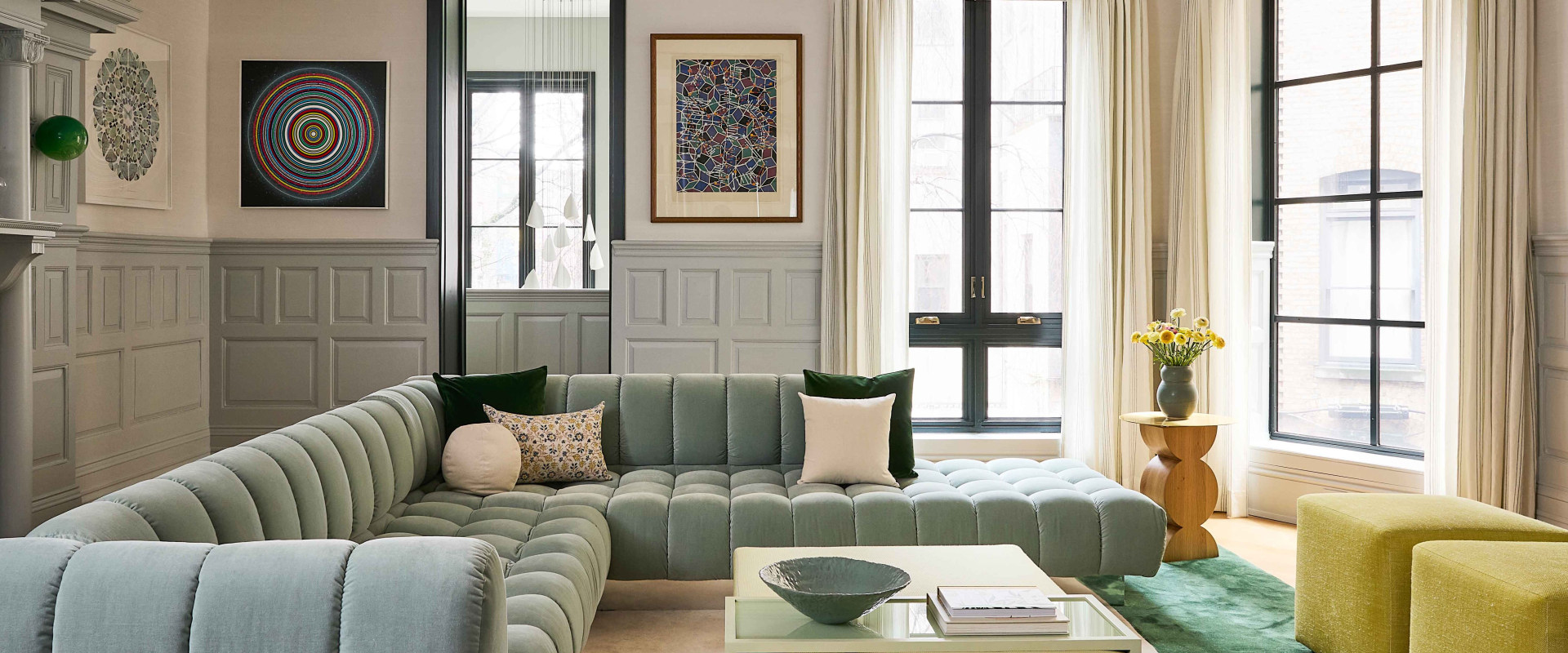 Finding the Perfect Sofa to Complement Your Living Room Aesthetic